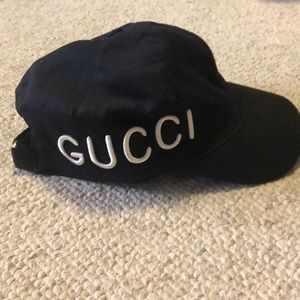Gucci love embroidered cap
